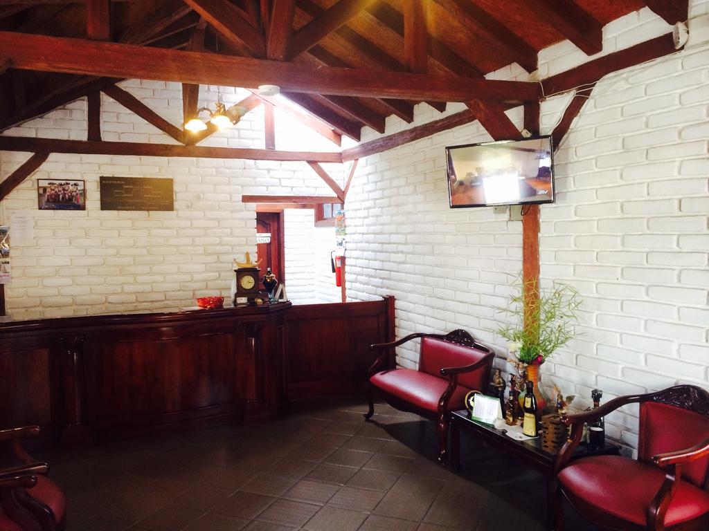 Hosteria El Imperio Real Salcedo Екстер'єр фото